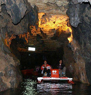 La grotte d’Ali Sadr Hamedan Iran